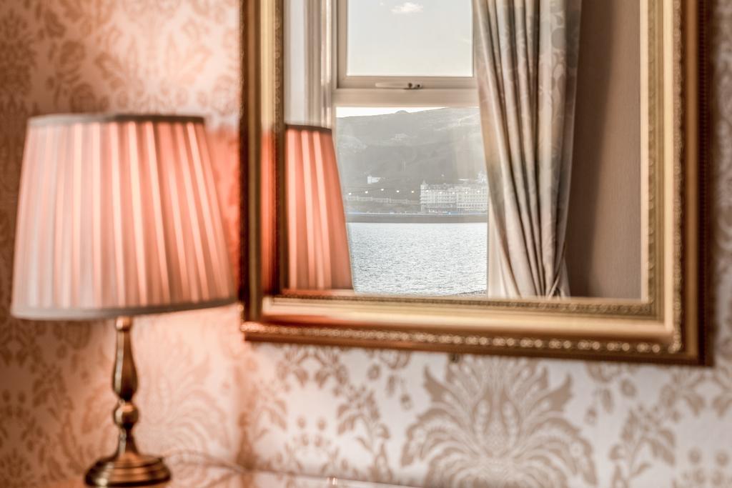 The Grafton Guest House Ландъндо Екстериор снимка